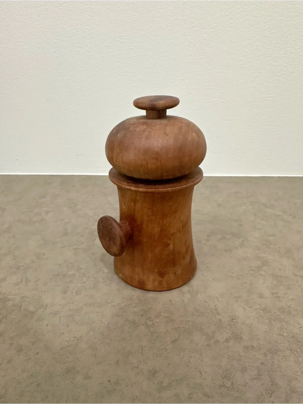 Dan Droz Designs solid wooden